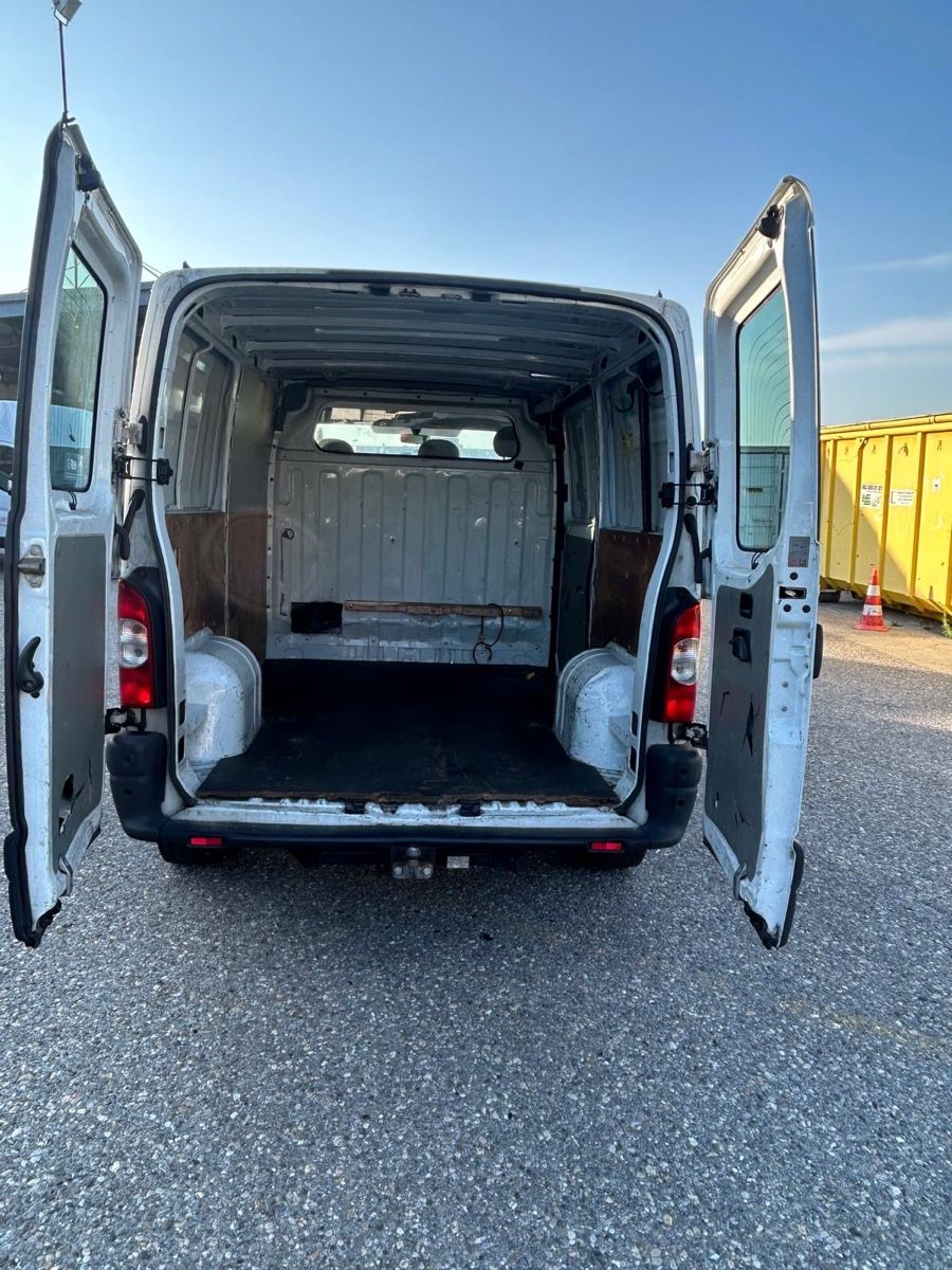 Renault Nutzfahrzeuge: Renault Master – Gebraucht aus Oensingen von Cargo001 5