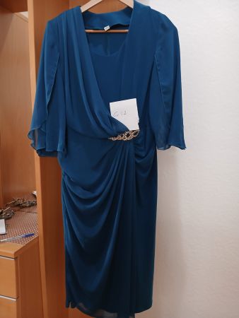 Elegantes, festliches Kleid, Grösse 42, neuwertig