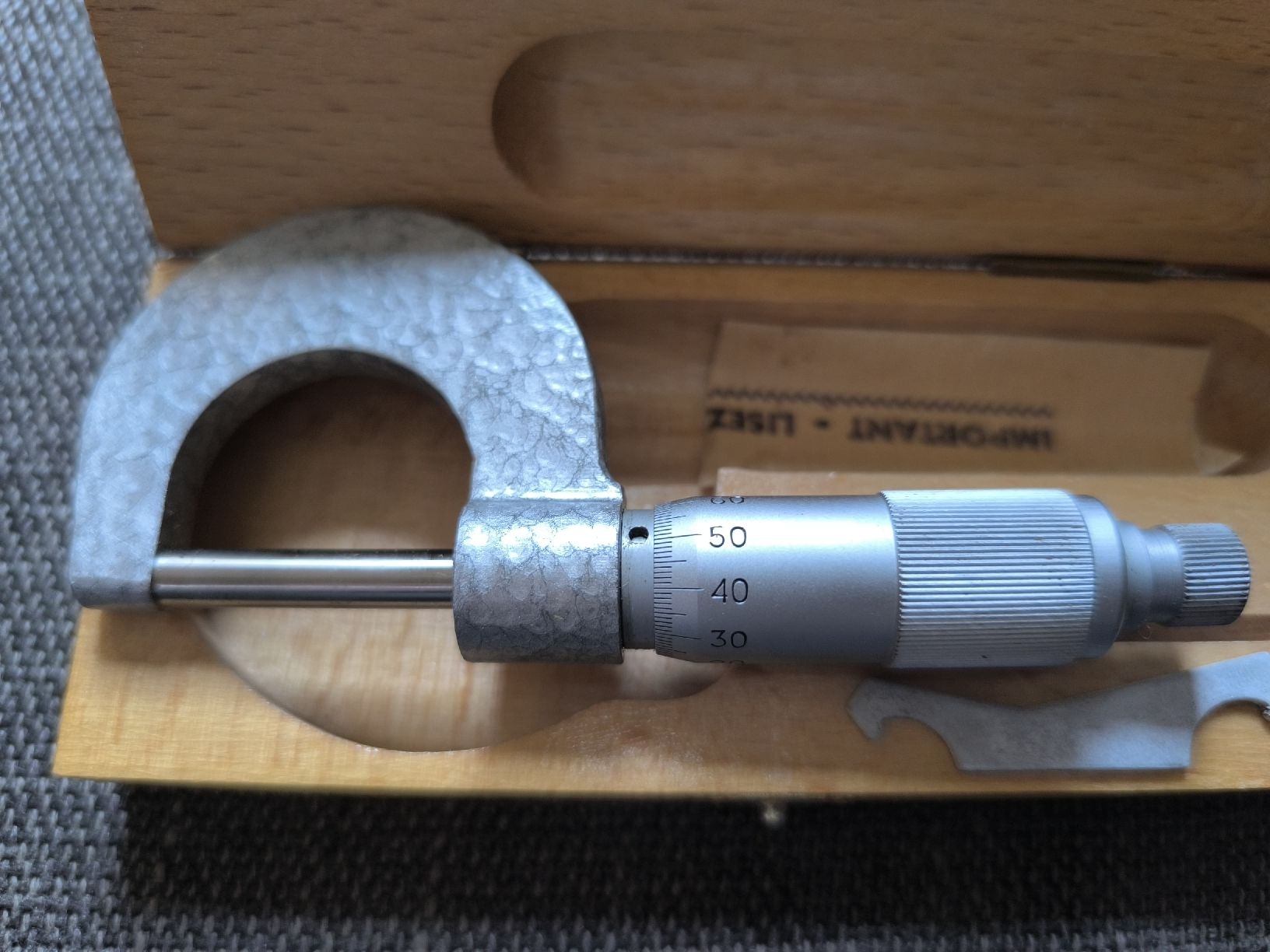 Misurare: Feinmessschraube / Mikrometerschraube mit Holzbox - Top! – Usato da Winterthur venduto da fidodido31 2