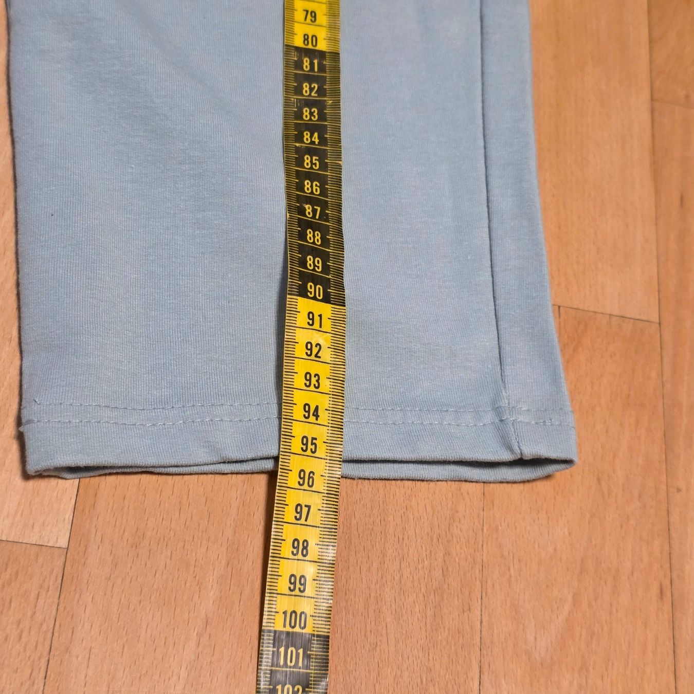 Pantaloni: Mintgrüne Jogginghose Größe XL – Usato da Wald ZH venduto da CapLux 6
