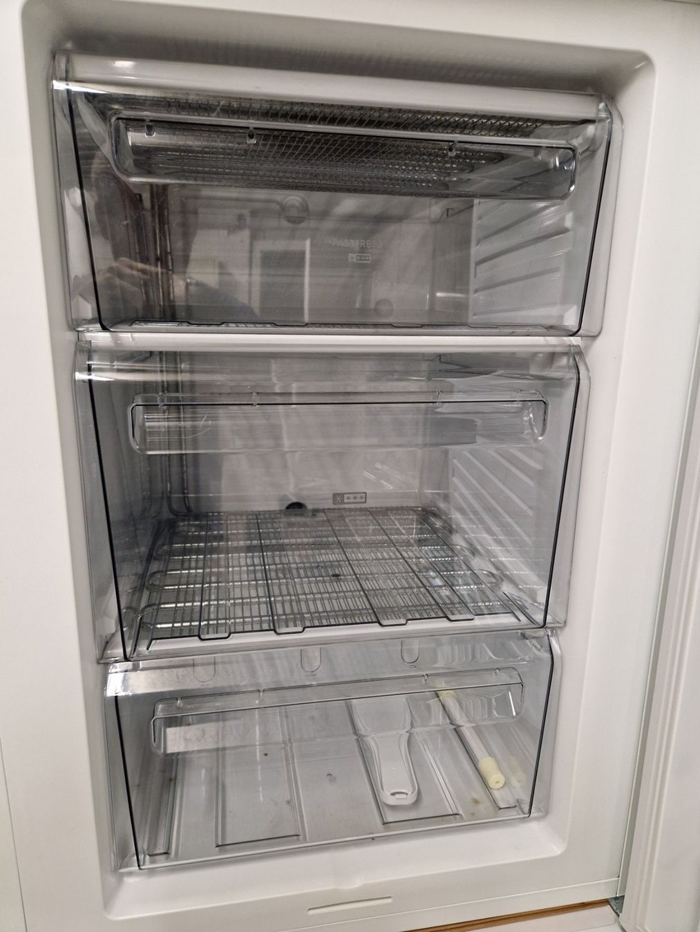Electrolux Gefrierschrank: Gefrierschrank Elektrolux – Gebraucht aus Erlach von Beppi13 2