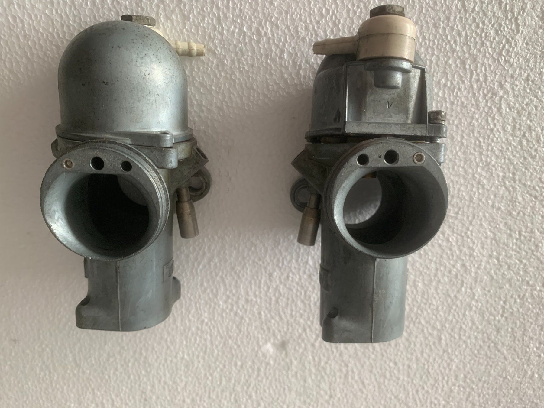 Triumph Alle Motorradersatzteile: carburatori AMAL 932 lL32 E L31 – Gebraucht aus Cadro von Tresoldi-Classic