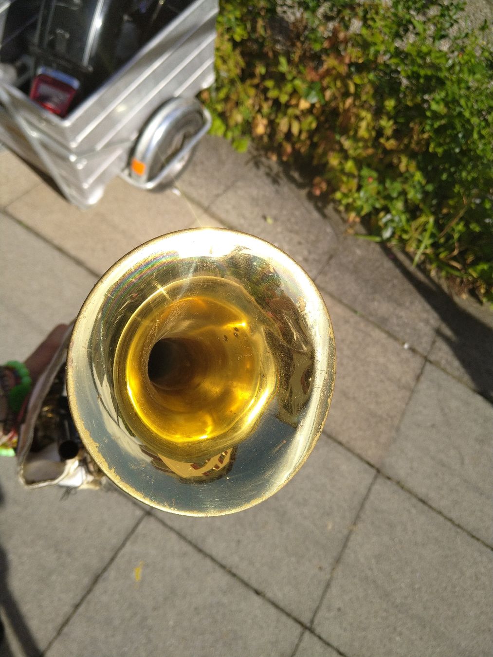 Instruments de musique: Trompete? Defekt – Défectueux à Horw par Human78 2