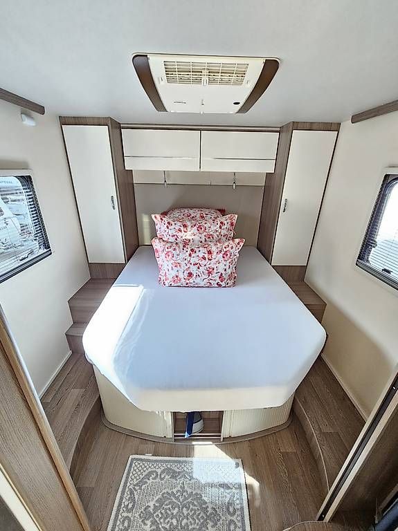Veicoli da campeggio: TOP WOHNMOBIL mit Automat, Solar, Klima! – Usato da Recherswil venduto da Caravan-EmmE 6