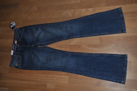 Volcom Brand Jeans - BootCut - Gr. 5 - NEU - UVP Fr. 109.00