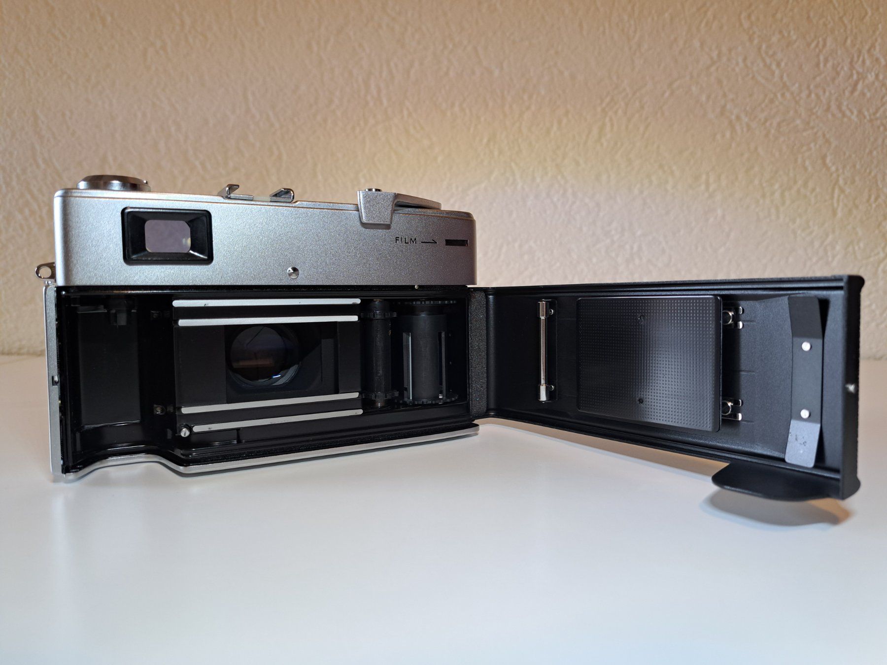 Minolta Fotocamera: Minolta HI MATIC 7s – Usato da Ringgenberg BE venduto da Veloeli- 4