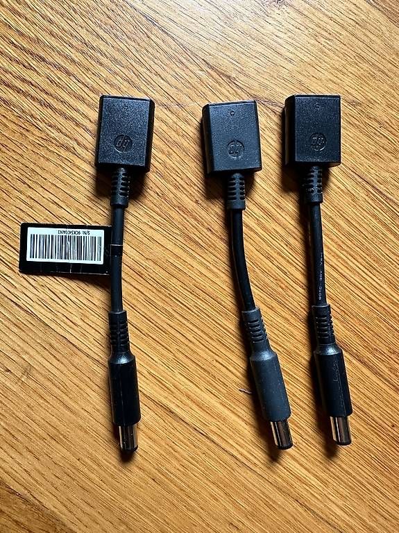 Hewlett Packard Unità & Adattatore: 3 HP Adaptateurs AC 4.5mm vers 7.4mm – Usato da Pully venduto da dandare
