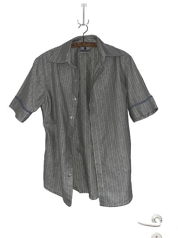 Chemises: Markant Button-up Shirt – D'occasion à Zürich par ban_znd5 1