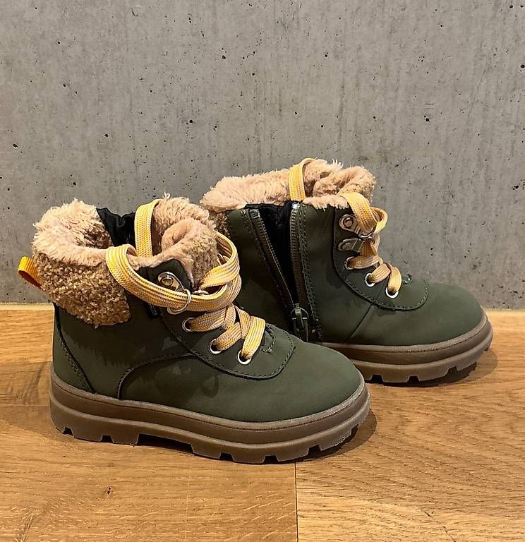 Scarpe per ragazzi: Neuwertige H&M Winterschuhe Gr 25 – Usato da Kallern venduto da giroud81