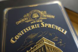 Boîte métal Sprüngli Zürich Paradeplatz, vide, état parfait