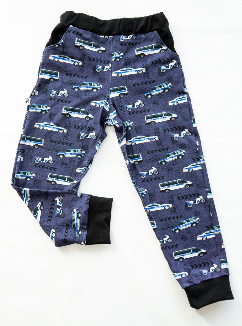 Pantaloni: Joggerhose / Trainer mit Polizei - 110/116 – Nuovo e nell'imballaggio originale da Zürich venduto da sambaum