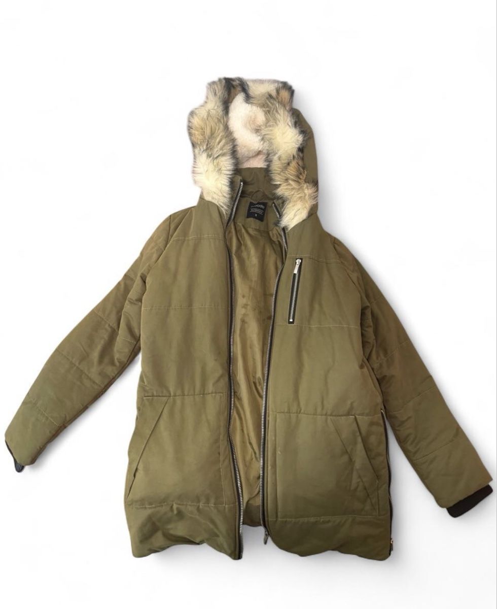 Manteaux: Veste d’hiver – D'occasion à Villeneuve VD par duc_6zd8
