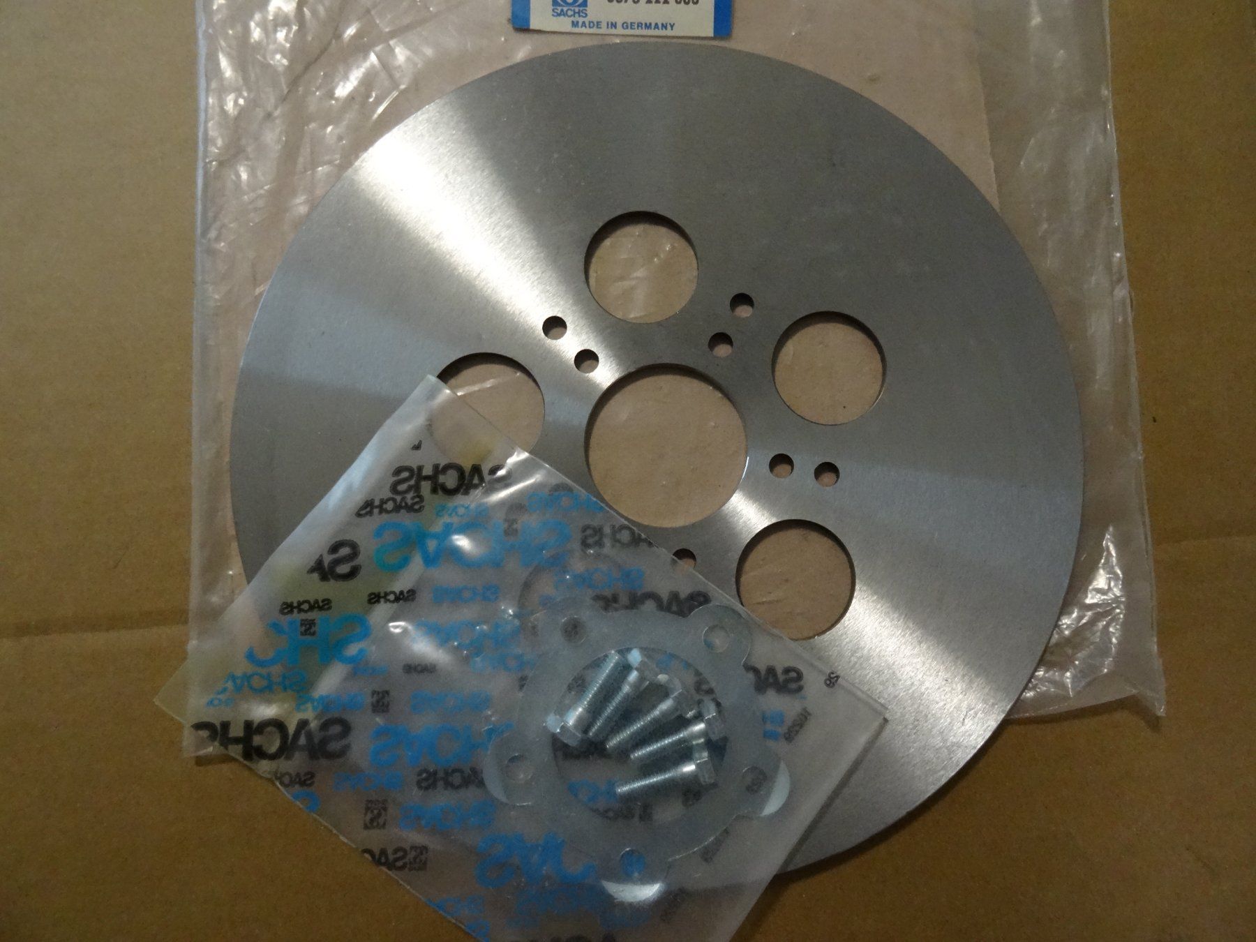 Zündapp Alle Motorradersatzteile: ZÜNDAPP - Florett, Hercules  Prior  BREMSSCHEIBE - GRIMECA – Neu und originalverpackt aus Niederbipp von mission55impossibile 4