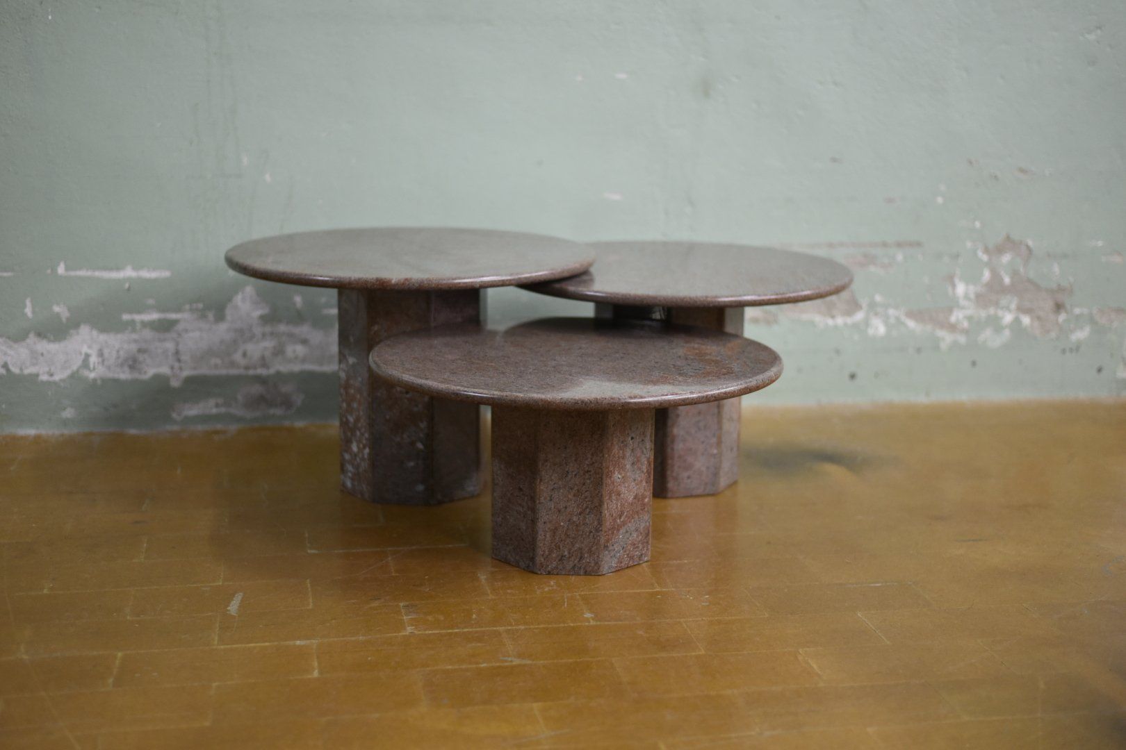 Tavoli: Couchtische aus Granit – Usato da Lichtensteig venduto da UsedINStore