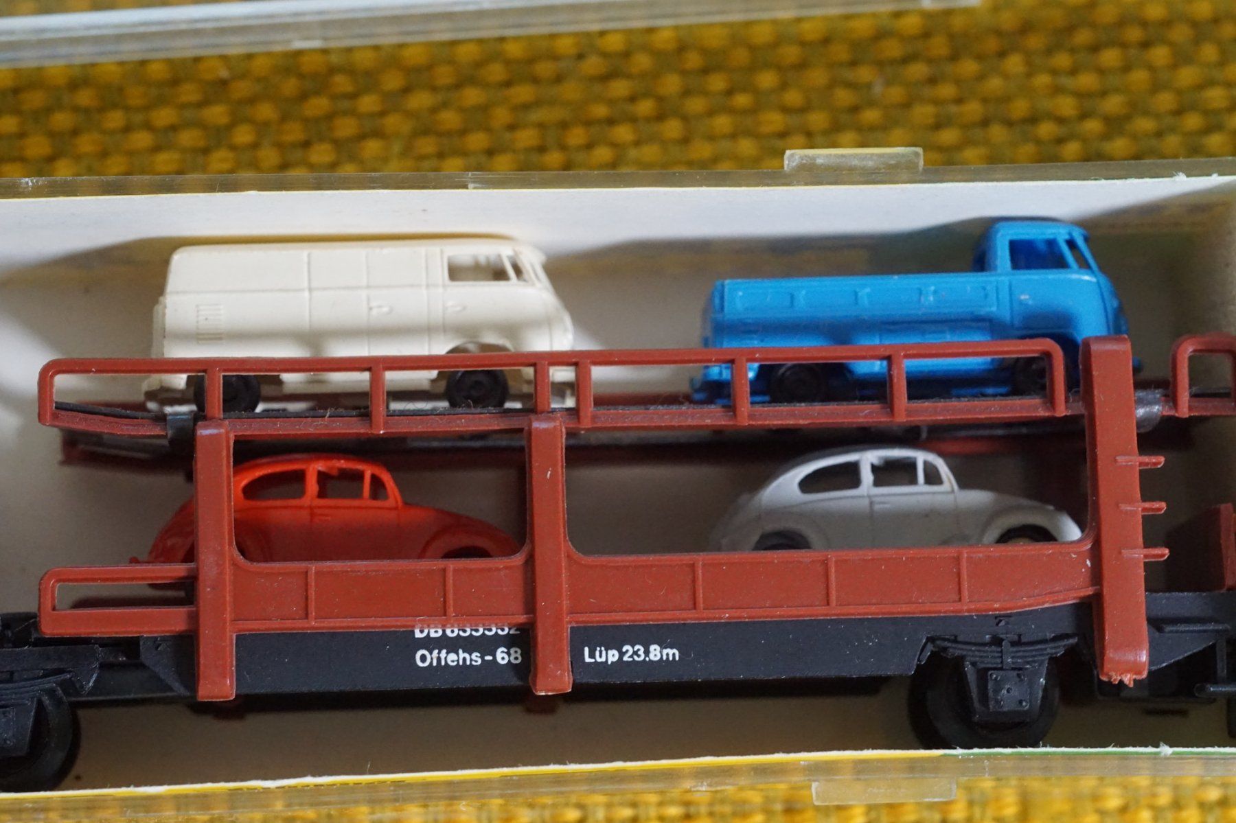 Trix Modelleisenbahnen: Auto-Transportwagen MINITRIX Spur N – Gebraucht aus Gränichen von iknow 4