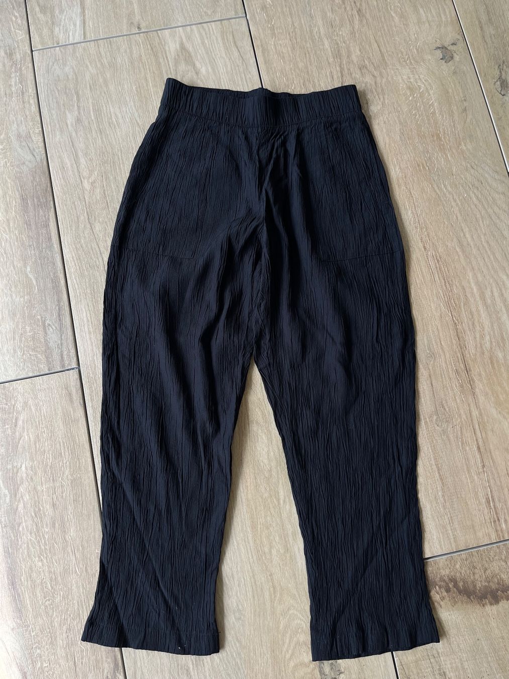 Zara Pantaloni: Stoffhosen schwarz Zara – Usato da Zuzwil SG venduto da dieschnellemichelle
