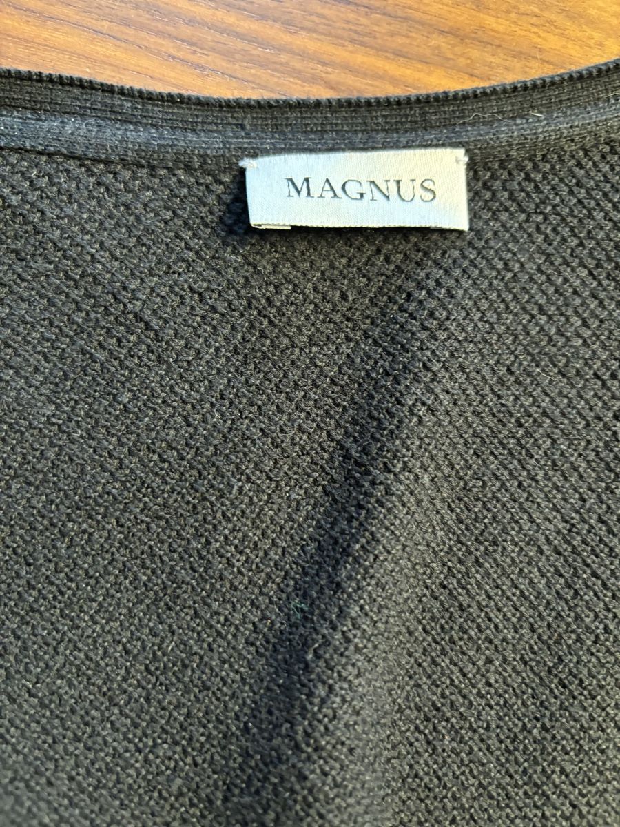 Giacche: Schwarze Strickjacke von Magnus, Grösse 38 – Usato da Rothenburg venduto da Momo1302 2