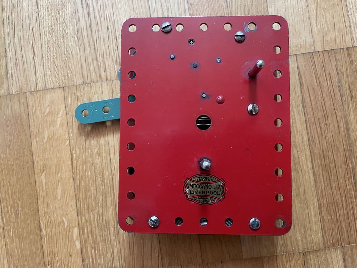 Meccano Spielzeuge: Meccano Federmotor No. 2 – Gebraucht aus Davos Monstein von pendragon79 1
