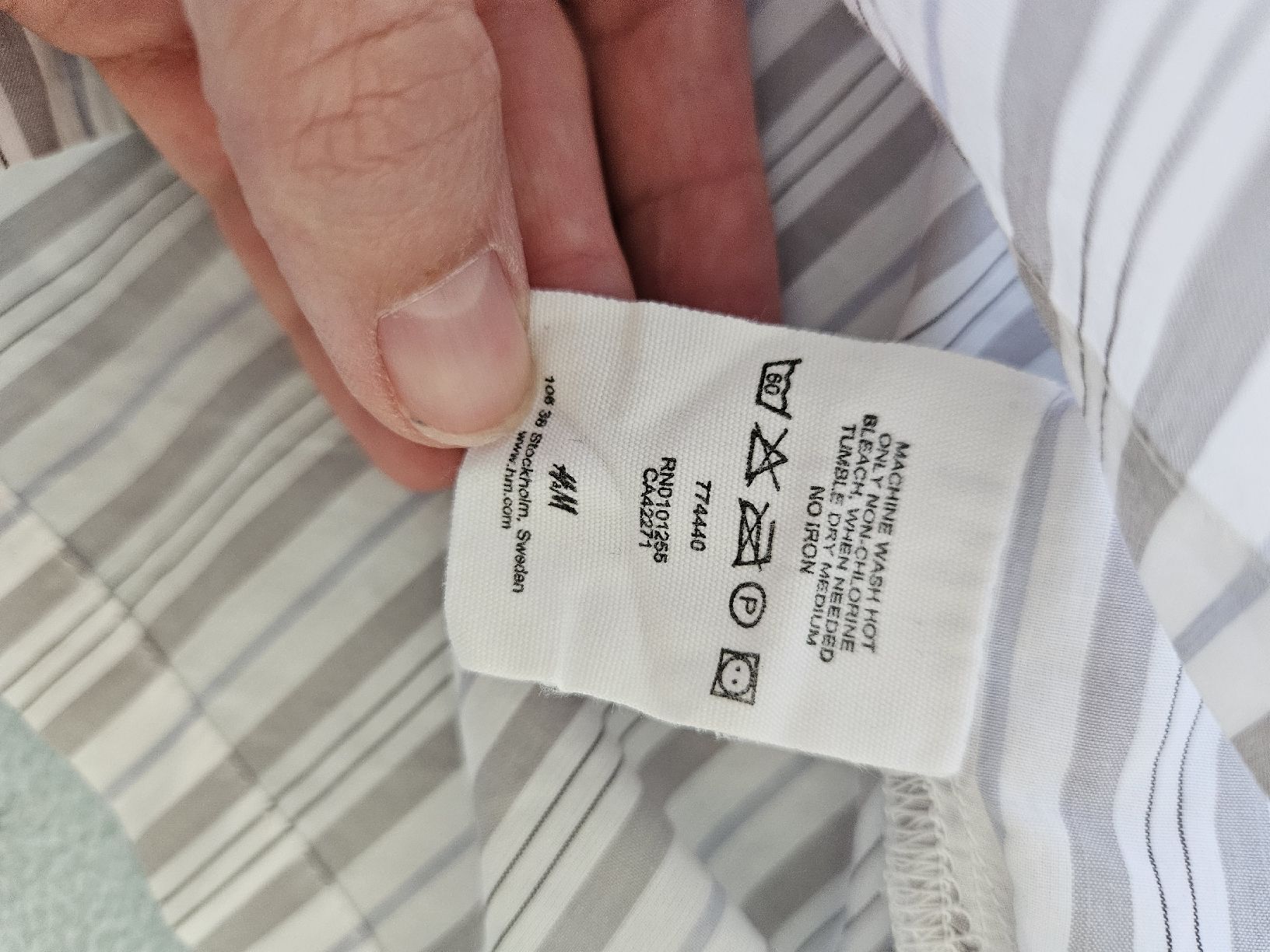 H&M Chemises, Tops & T-shirts: Hemd H&M 68 – Neuf (Voir description) à Zürich par Kris8050 2