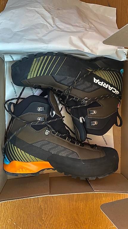 Scarpa Scarpe da uomo: Scarpa Ribelle Lite HD 42.5 neu – Nuovo (secondo la descrizione) da Arlesheim venduto da gab_tst5