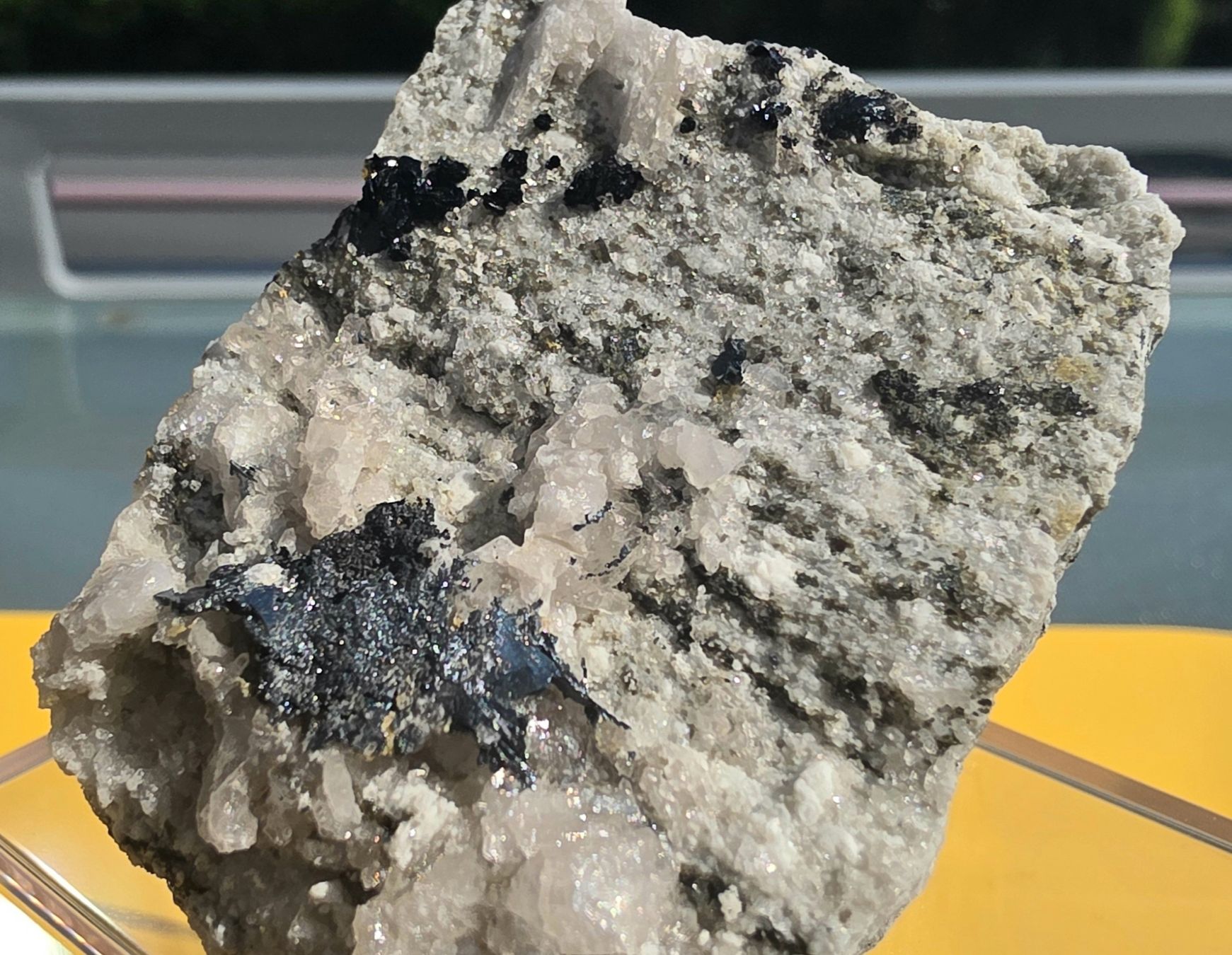 Minéraux & Lithothérapie: Mineralien Cervandonit extrem selten Binntal – D'occasion à Glis par nbu_65ys 9
