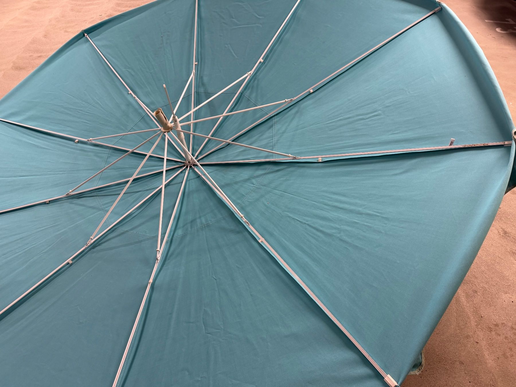 Glatz Ombrelloni: Sonnenschirm Glatz Pendalex V Plus 320cm Durchmesser – Usato da Zürich venduto da sne.swiss 6