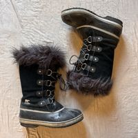 Bottes d'hiver Sorel noir fourrure taille 37 très bon état