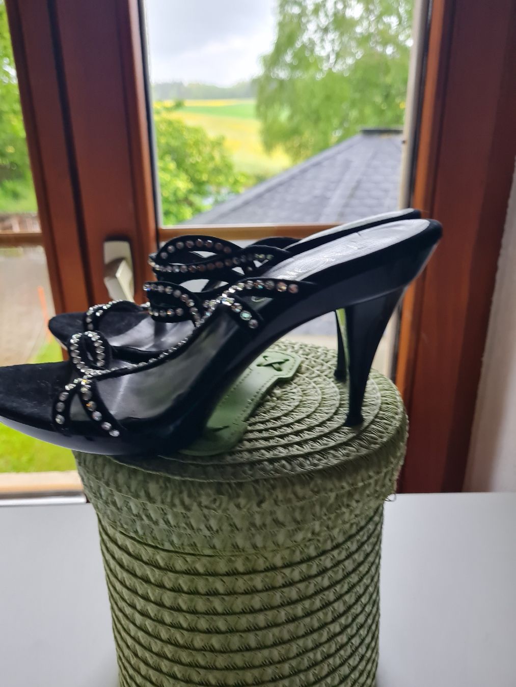 Damenschuhe: Sandalettes à talon. T37 – Gebraucht aus Prévonloup von Chambryand2023