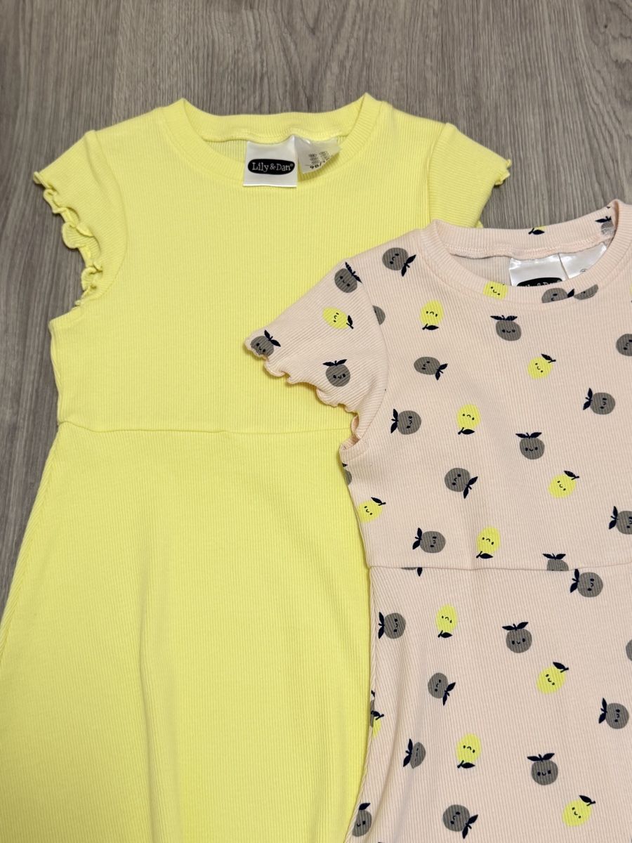 Lotti & Set di vestiti: Sommer Kleiderpaket, Mädchen, 98-104 – Nuovo (secondo la descrizione) da Wilen b. Wil venduto da carpediem25 2
