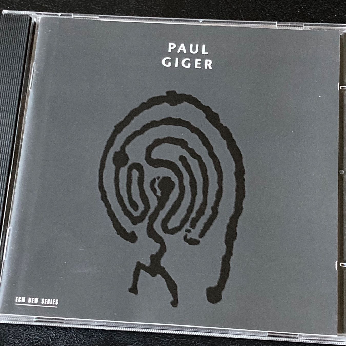 CD: Paul Giger - Schattenwelt – Usato da Bern venduto da Ntsamina