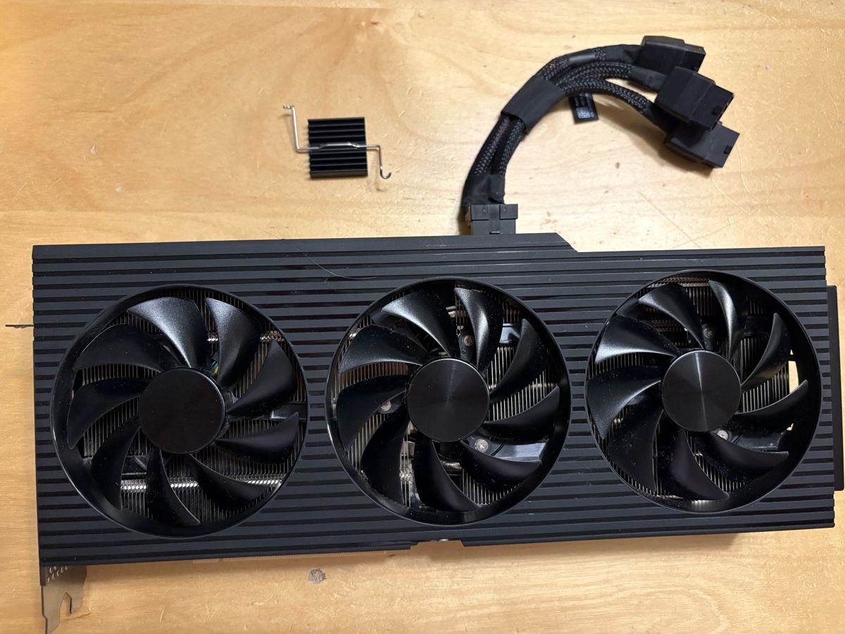 Nvidia Grafikkarten: Dell / Alienware NVIDIA GeForce RTX 4080 – Gebraucht aus Sottens von mimi_78 1