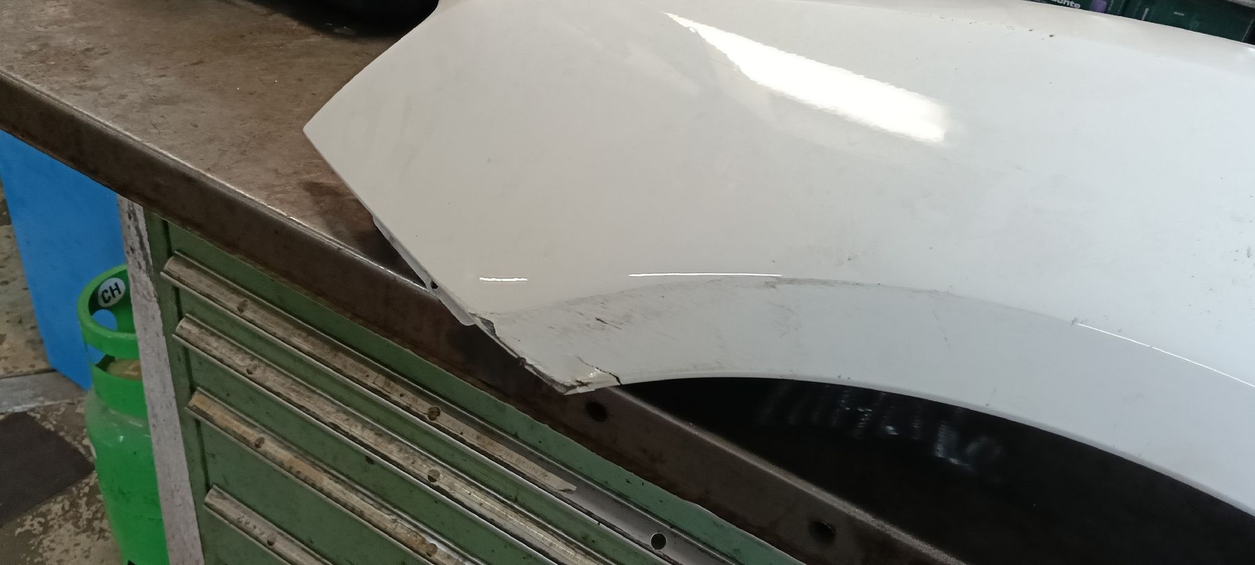 Audi Tutti pezzi di ricambio auto: aile occasion Audi r8 – Usato da Tramelan venduto da dan_xqp6 1