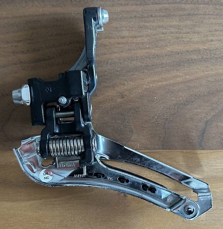 Shimano Pezzi di ricambio: Umwerfer Shimano Ultegra FD6800 – Usato da Tägerwilen venduto da lar_2mwm 1