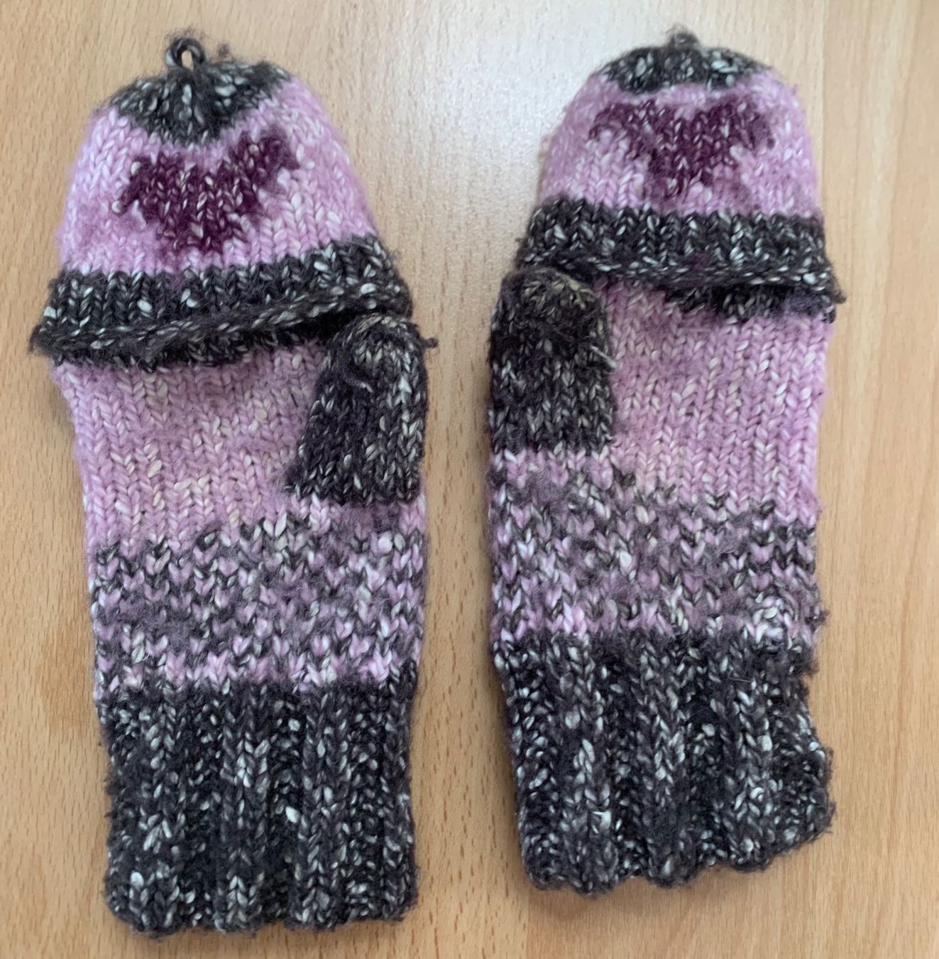 Altro abbigliamento per bambina: Süsses S. Oliver Schal + Handschuhe-Set – Usato da Hünenberg See venduto da spartakus02 5