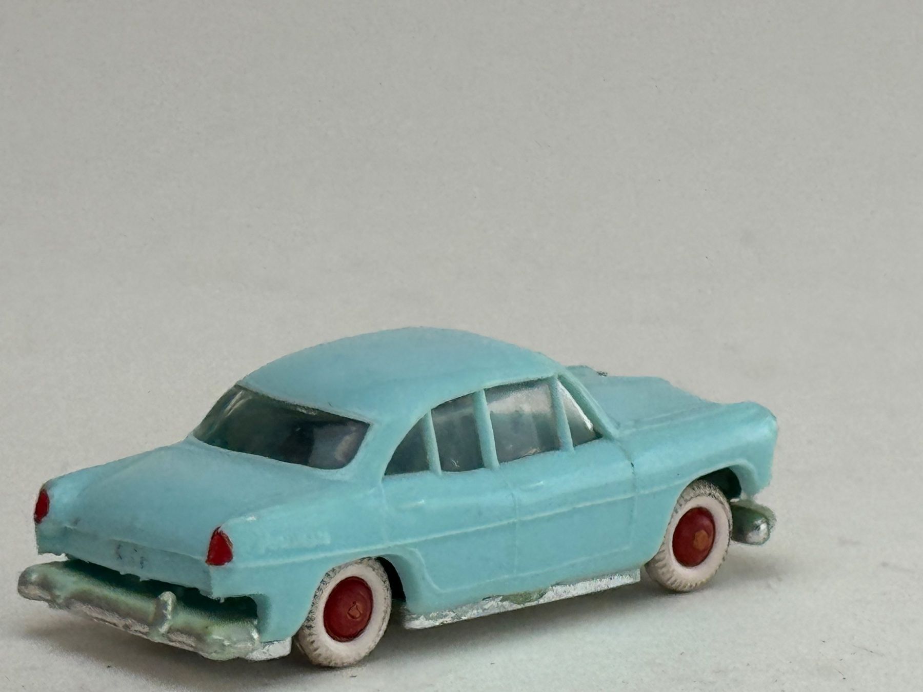 Norev Modellini d'auto: GB5- Norev Simca Versailles hellblau – Usato da Elm venduto da Wikmtz 1