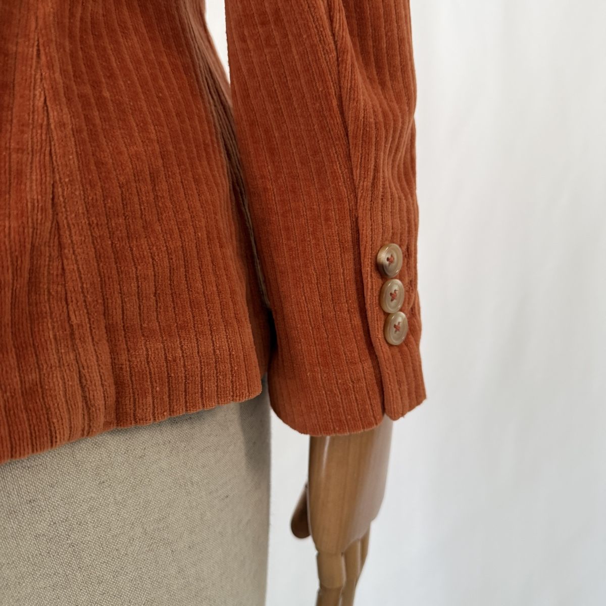Circolo Giacche: CIRCOLO 1901 Cotton Velvet Jacket – Usato da Freienbach venduto da Avviivva_Shop 4