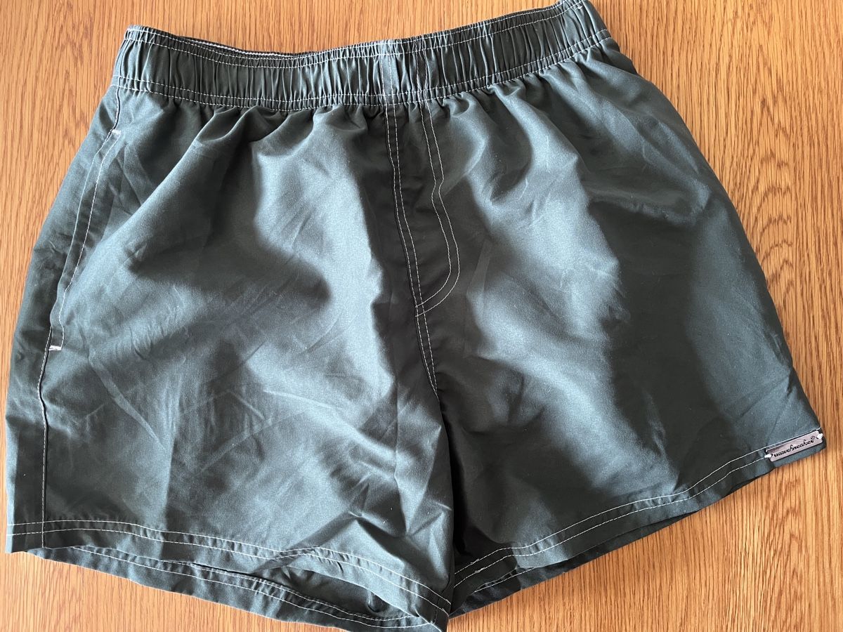 Pantaloni: Badeshorts | Beachwaves | Grösse M – Usato da Buchs AG venduto da Kmartini