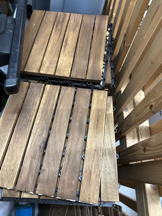 Schöne Holzplatten Balkon wie neu 12m2 Kaufen auf Ricardo