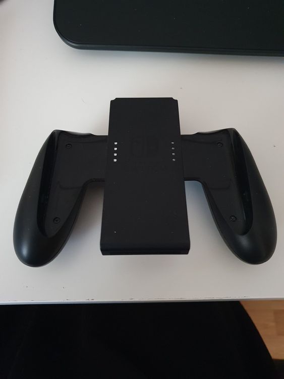 Nintendo Switch Joy-Con Controller-Halter | Kaufen auf Ricardo