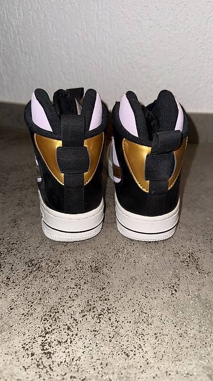 Scarpe da donna: Nike Air Force High Sneaker  – Usato da Fehraltorf venduto da nadine_zuber_00 3