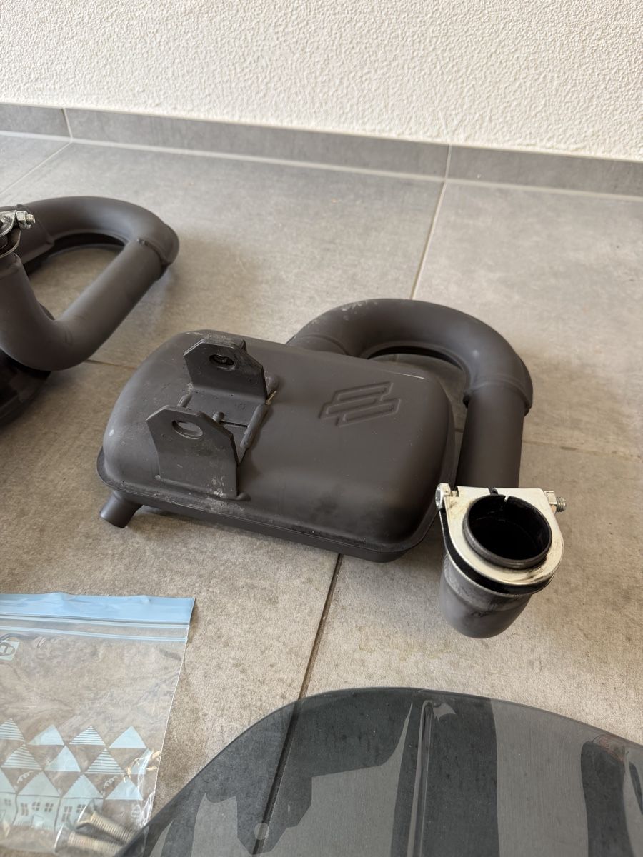 Vespa Tutti pezzi di ricambio per scooter: Vespa PX Teile – Usato da Däniken SO venduto da AD_29 4