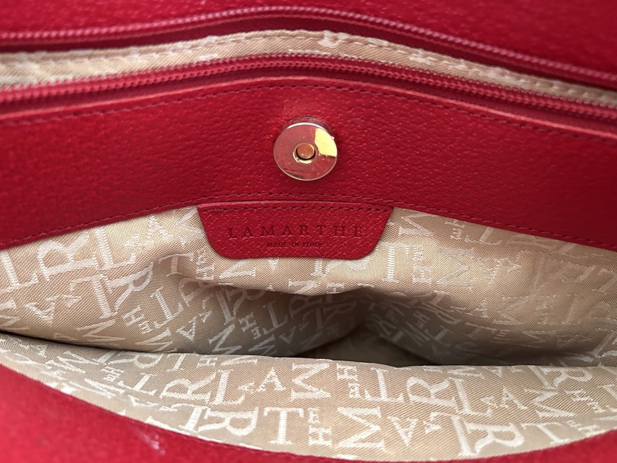 Borse da donna: Rote Lamarthe Handtasche aus Leder – Usato da Bülach venduto da lguedeskr 4