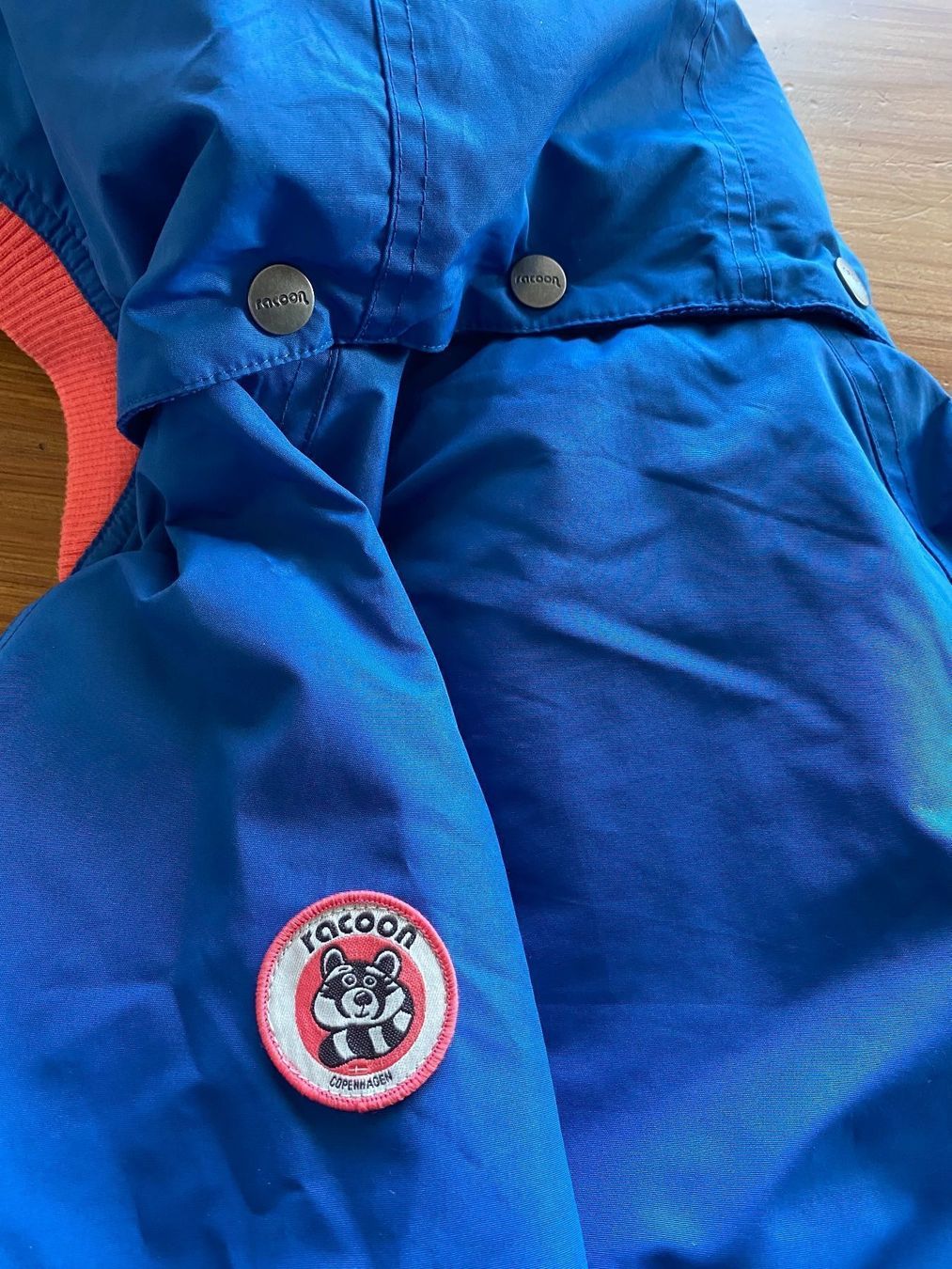 Racoon Giacche & Cappotti: Racoon Mädchen Jacke / blau-rosa / Grösse 122 – Usato da Urdorf venduto da Bets4 2