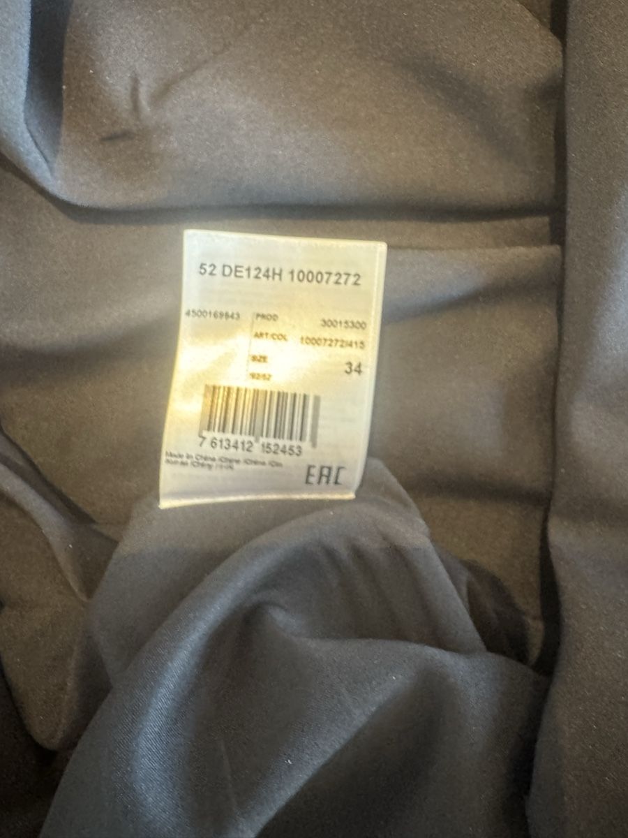 Windsor Kleider: Windsor dress worn once – Gebraucht aus Münchenstein von ArleneLM 3