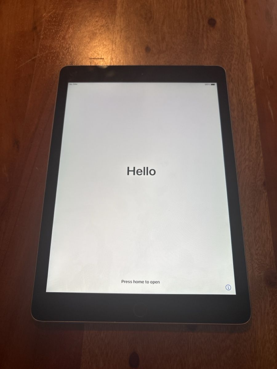 Apple Tablet PC: iPad Air 2 – Gebraucht aus Zürich von gbleisch 2