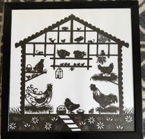 Scherenschnitt "Im Hühnerstall", 43,5 x 43,5 cm