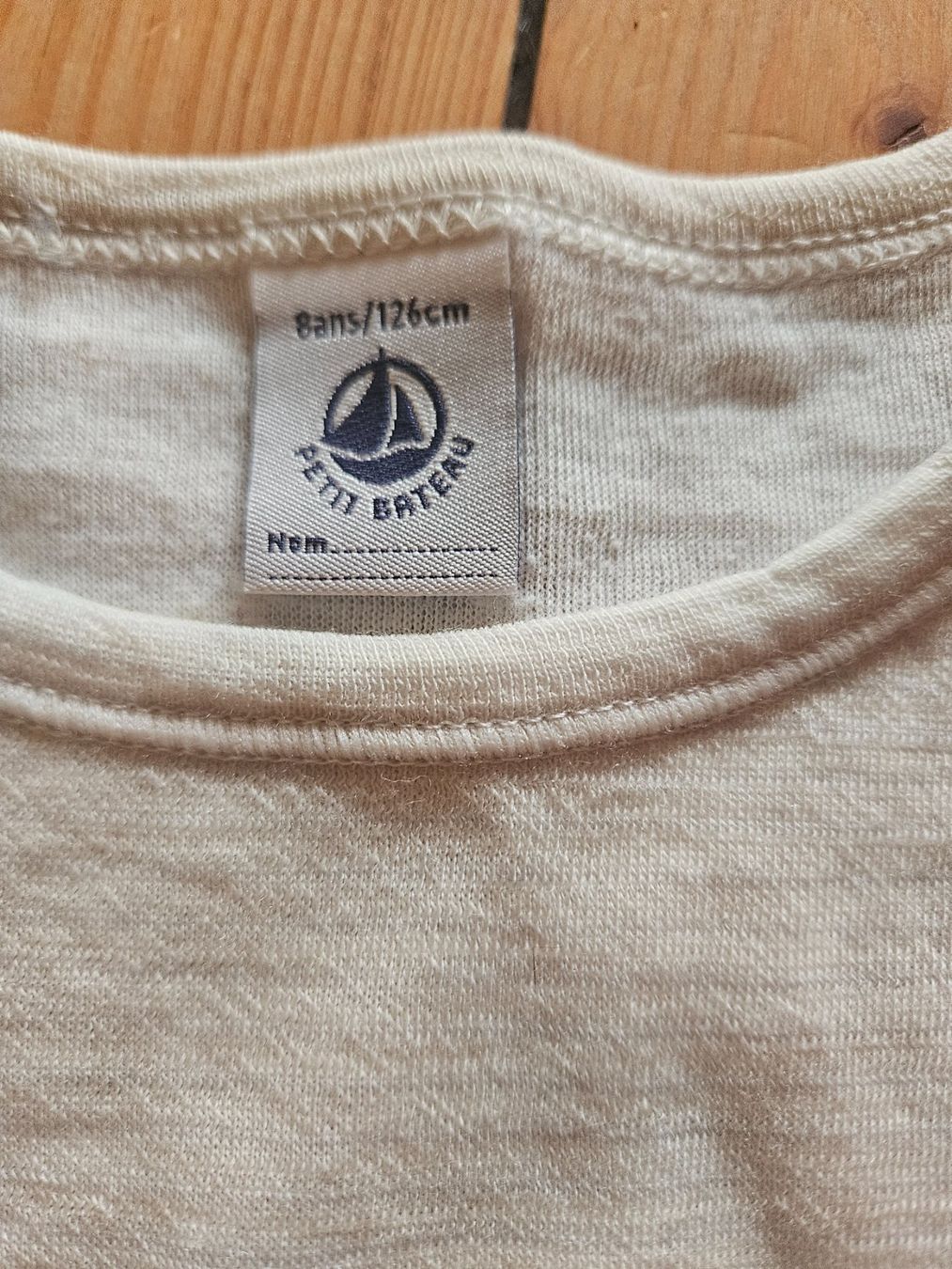 Petit Bateau Camicie, T-shirt & Polo: Woll T-Shirt 122 Petit Bateau – Usato da Rifferswil venduto da fle_5nqr 1
