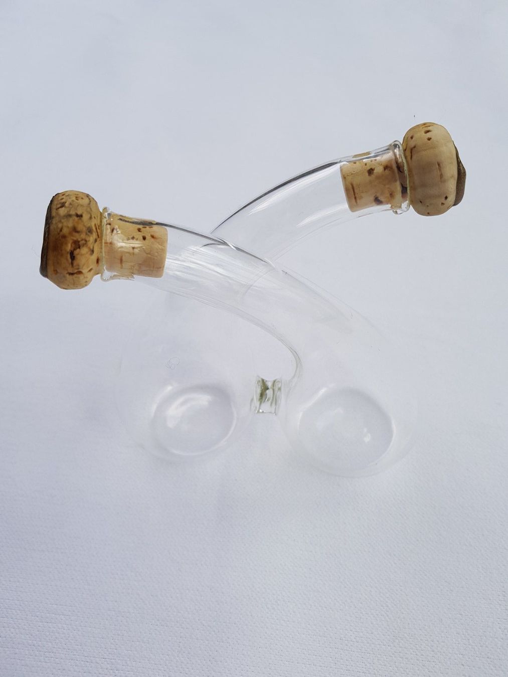 Altro in Stoviglie & Bicchieri: Vintage Glasflsche mit 2 Korken – Usato da Näfels venduto da SuEdHe