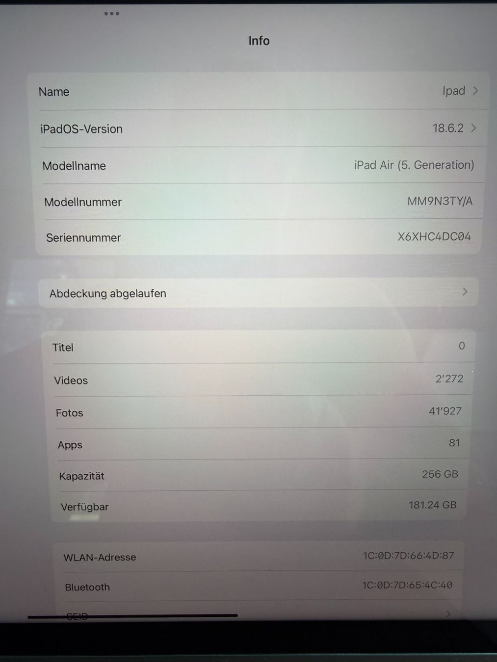 Apple Tablet PC: Apple iPad 5. Generation mit Magic Keyboard blau – Usato da Eiken venduto da Beyeler 3
