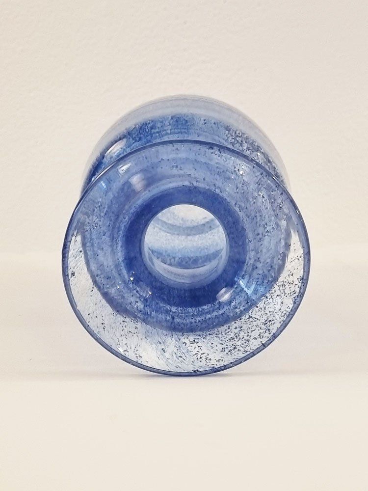 Vase & Récipients: Vase en verre soufflé moucheté – D'occasion à vevey par komulainen 2